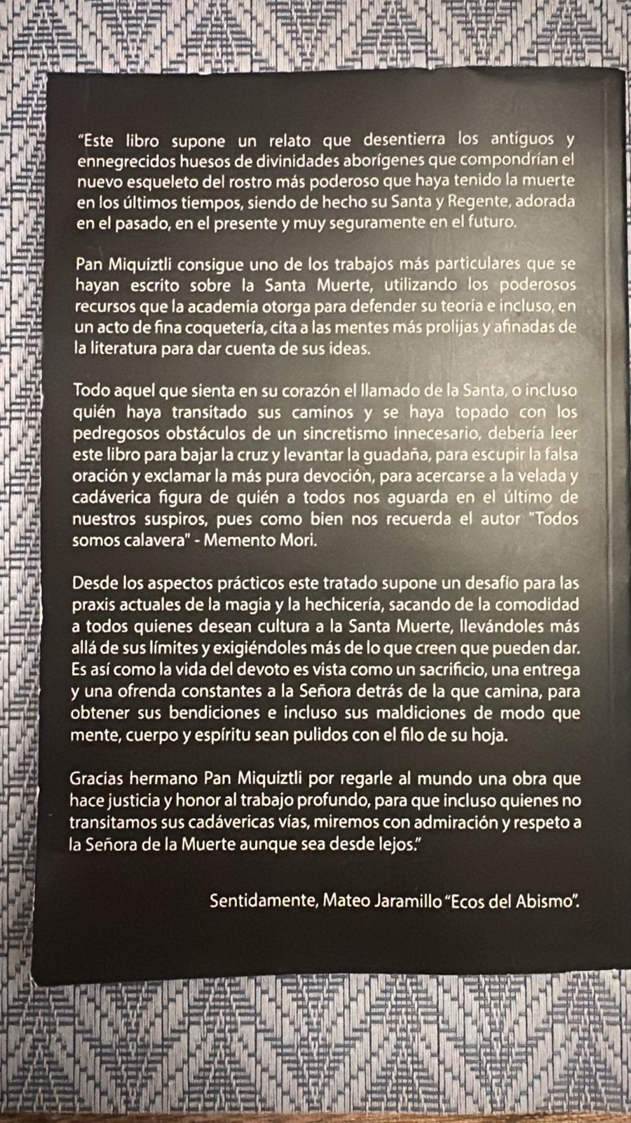 Libro: Devoción a la Santa Muerte