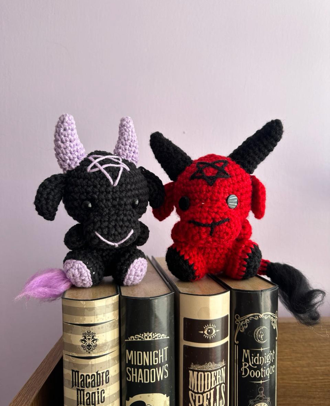 Baphomet Crochet Amigurumi Rojo