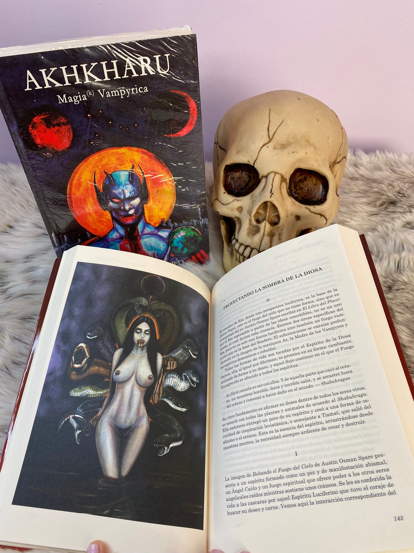 “Akhkharu:
Magia Vampyrica”
-Michael W. Ford